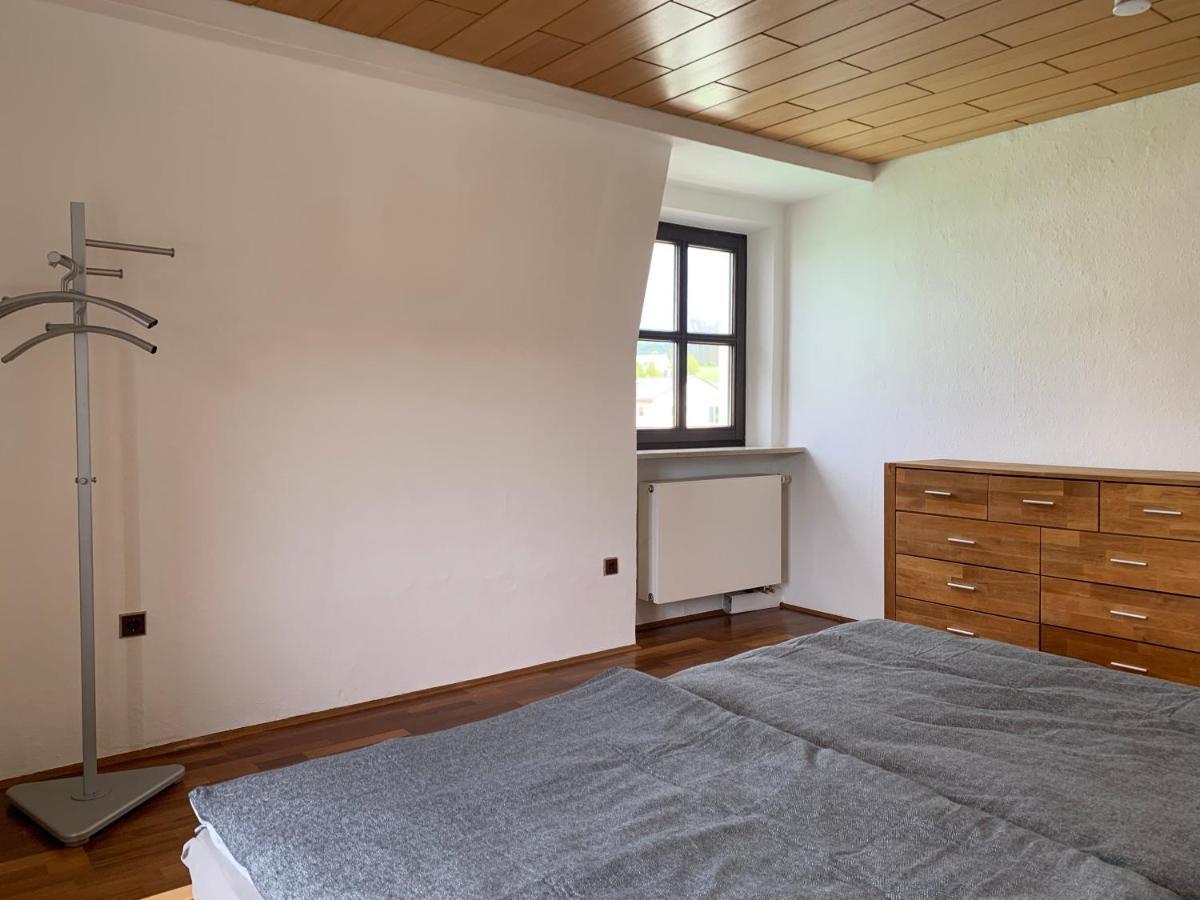 Villa Mit Pool Und Grillplatz In Regensburg Eksteriør bilde